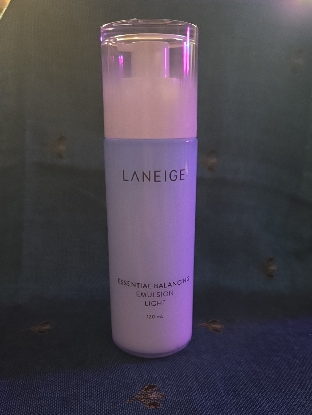 LANEIGE Light Lavender Emulsion Bottle